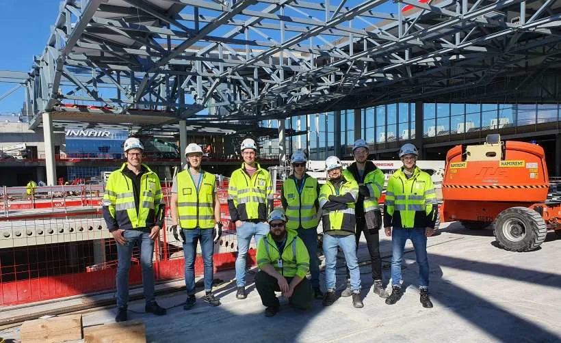 T2 Allianssi Helsinki-Vantaan lentoasema projektitiimin jäsenet
