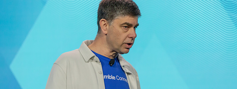 Mark Schwartz, VP, Platform Solutions, delivering an AI session at Trimble Innovate 2025