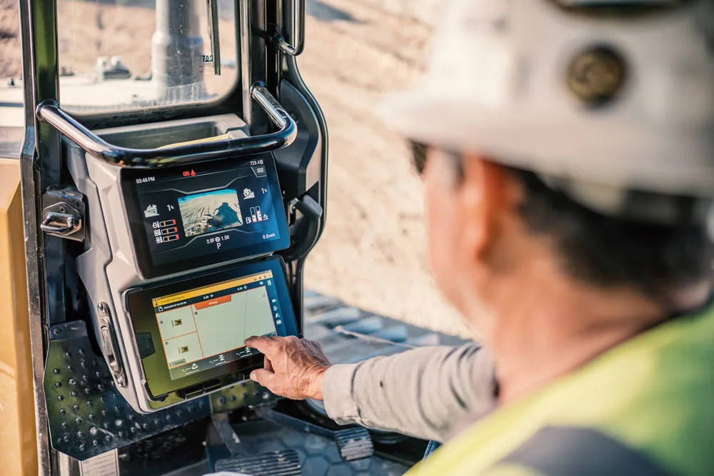 Buesing uses Trimble Earthworks technology