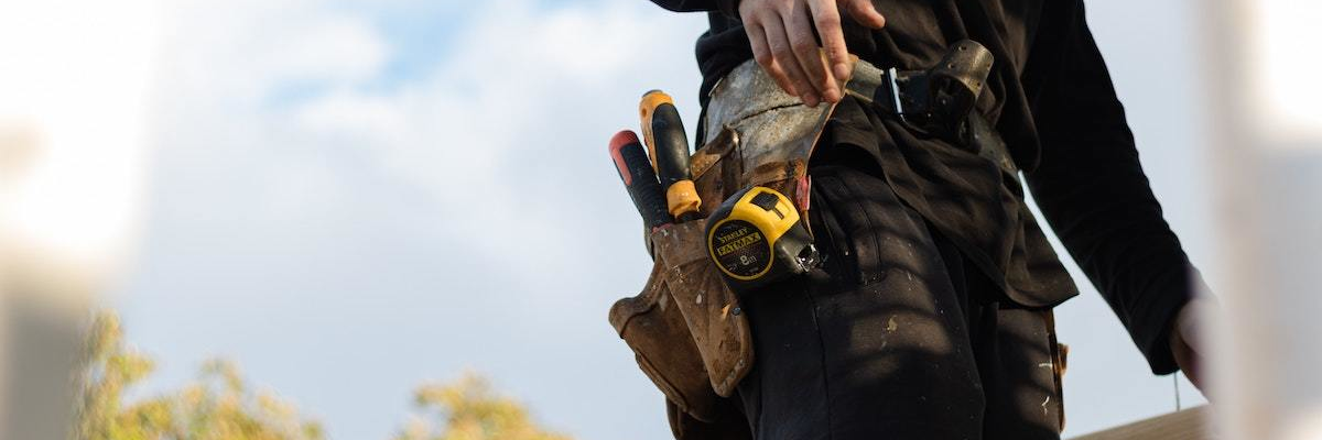 Tool tracking comes to construction management - Blog Article - Hero Image