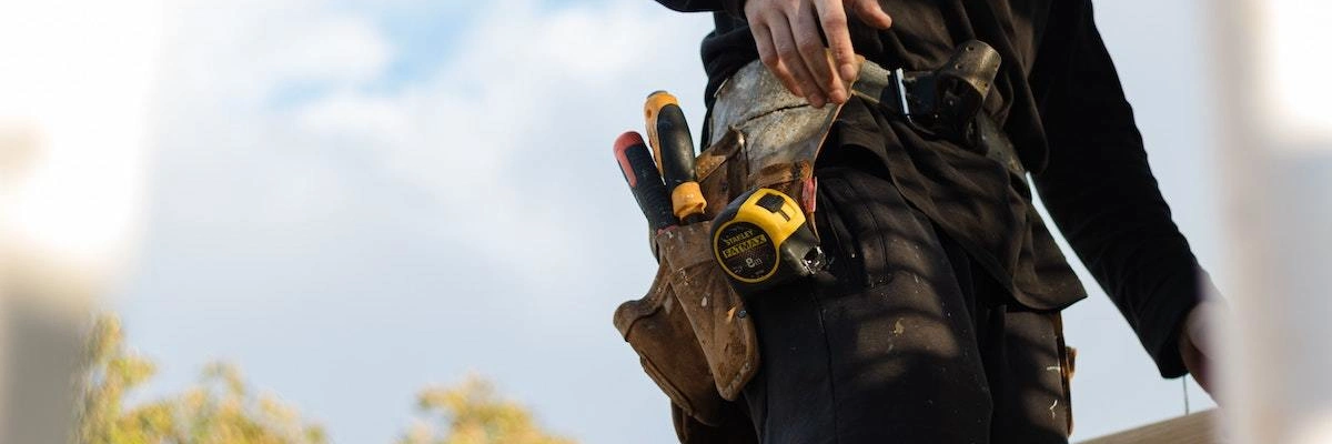 Tool tracking comes to construction management - Blog Article - Hero Image