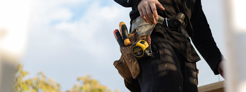 Tool tracking comes to construction management - Blog Article - Hero Image