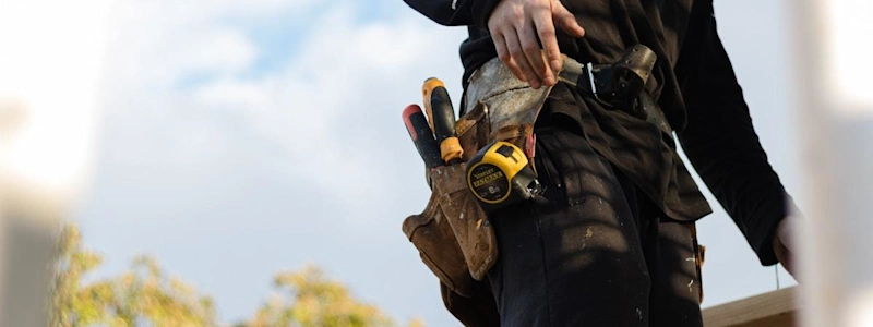 Tool tracking comes to construction management - Blog Article - Hero Image