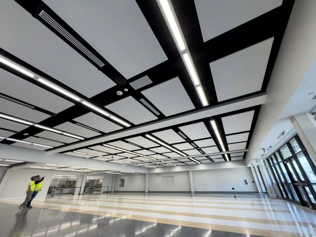 Slot diffusers in the cafeteria atrium