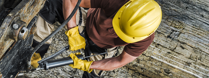 construction-blog-industrial-machinery-technician-image