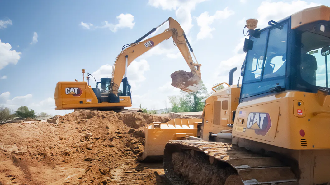Trimble WorksManager software keeps all machines working on the most up-to-date design
