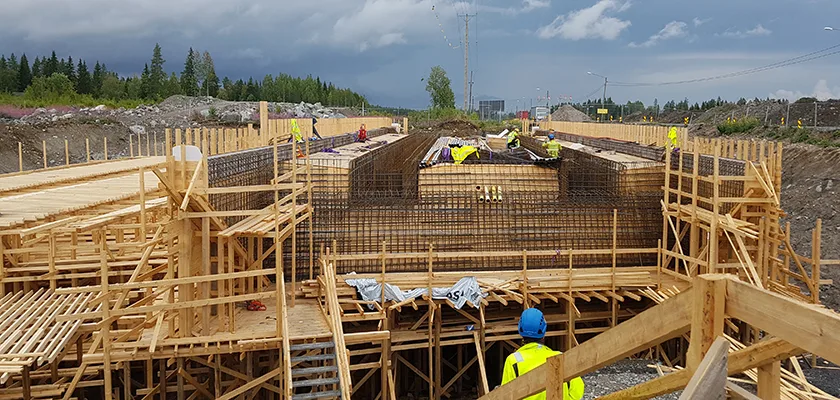 Bridge reinforcement on the Highway 4 site in Finland