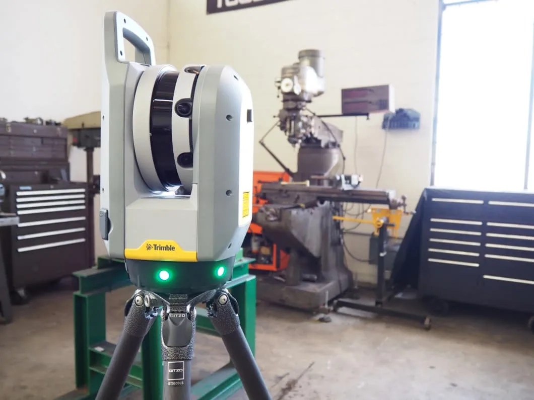 Trimble X7 in shop