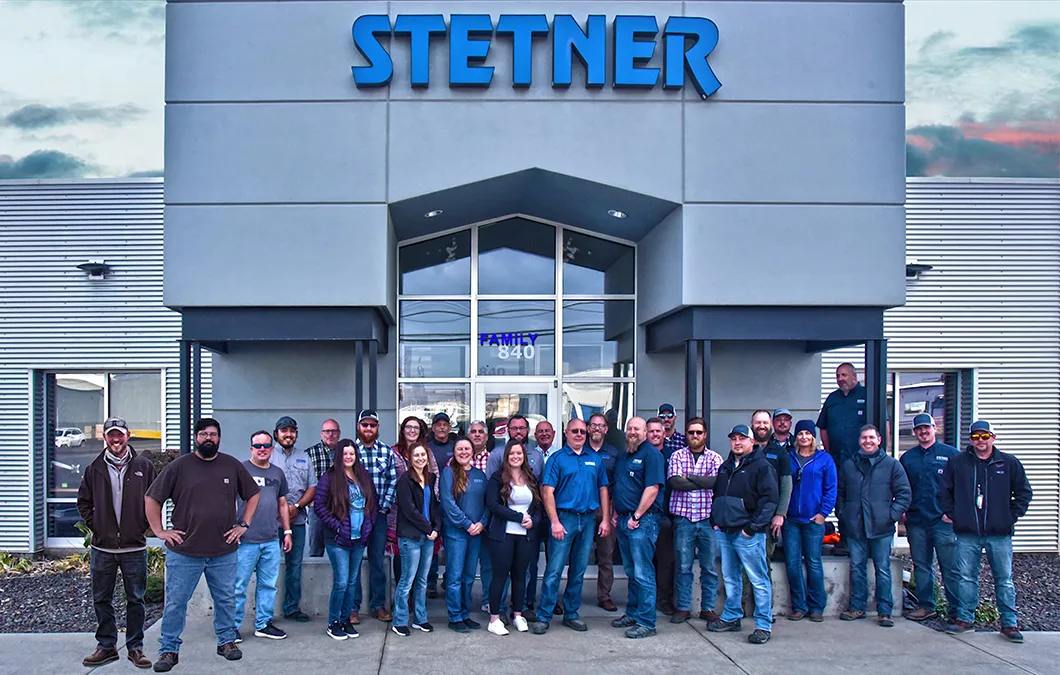 construction-blog-stetner-electric-team-1060x675-image