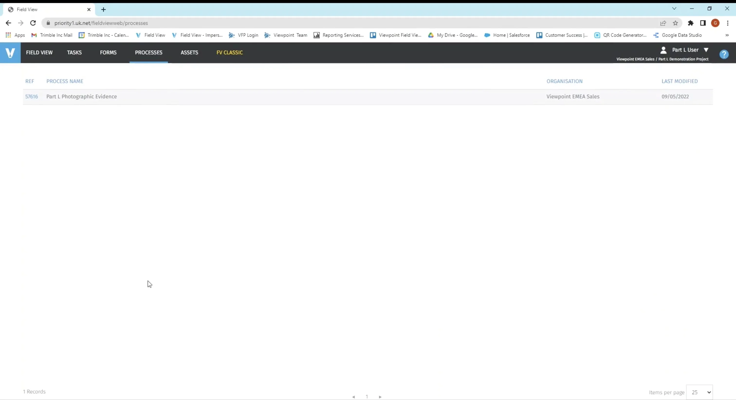 Screenshot of photographic evidence browser view in Field View