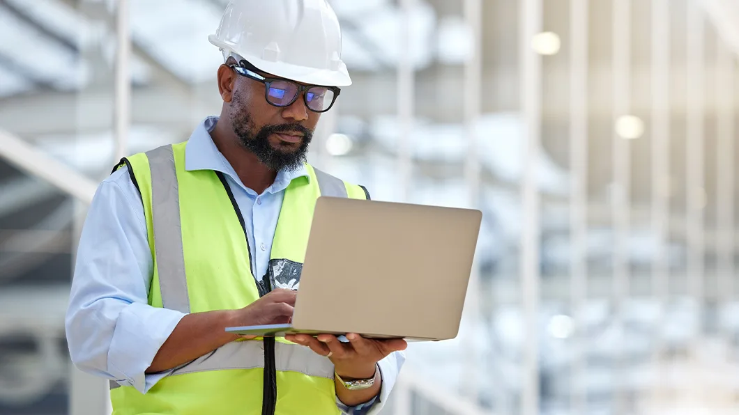 construction-blog-contractor-onsite-planning-image