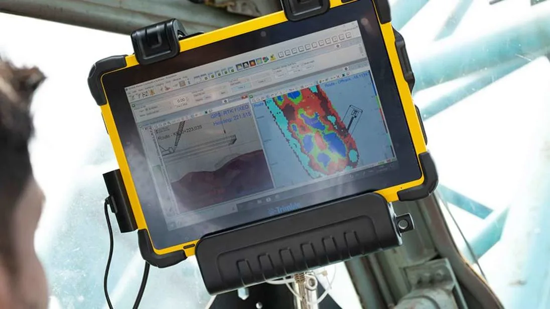 Tablet in machine cab