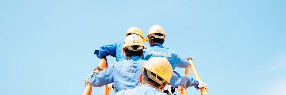 construction-jobs-work-better-with-construction-technology-hero-image