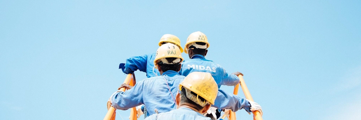 construction-jobs-work-better-with-construction-technology-hero-image