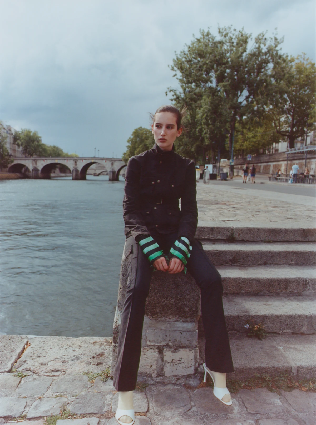 Kopie von Unpolished-Magazine Handprints 14 FIN-crop