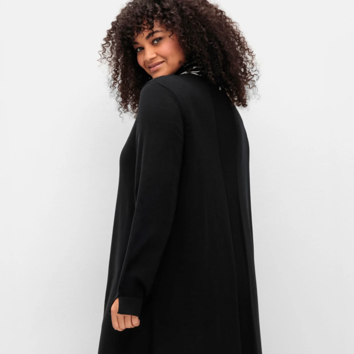 Bild zur Strickkategorie Longpullover