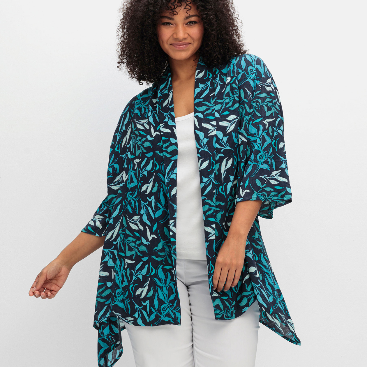 Cardigan mit Zipfelschnitt