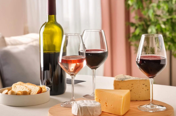 Discover the art of Wine & Cheese Pairings with our Beginner’s Guide.