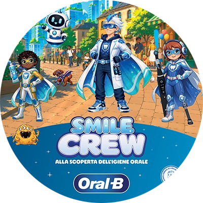 Locandina Smile Crew: città tra natura e grattacieli sostenibili, con robot e giovani supereroi dell’igiene orale che tengono spazzolino e dentifricio.