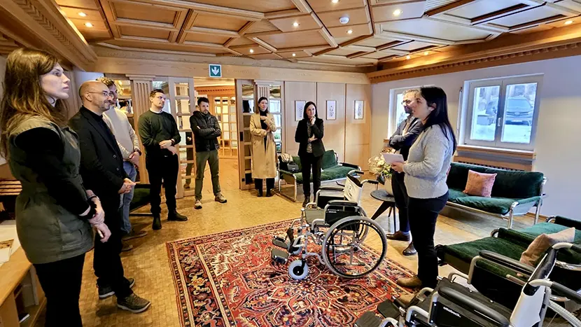 La cerimonia di consegna presso l-Antholzer Wildsee Haus