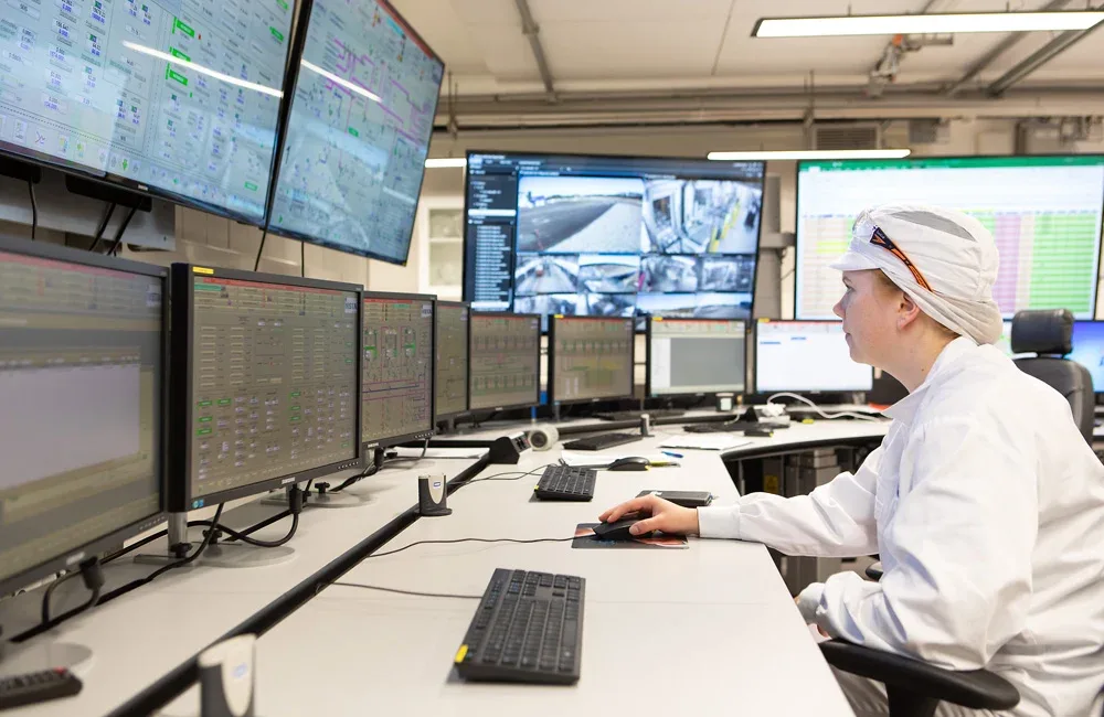 Valio Riihimäki plant screens 