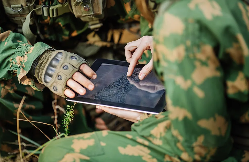 armeija tabletti mobiililaite Insta