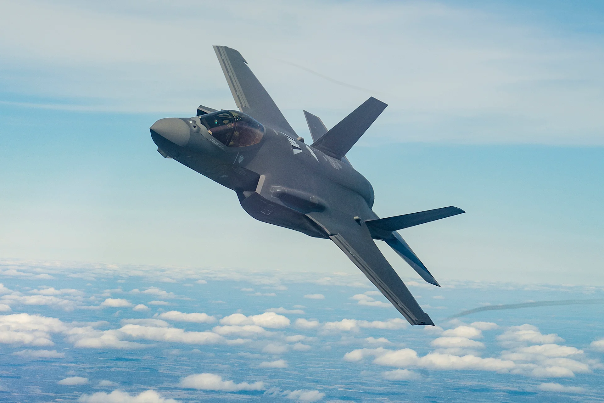 Finnish Defence Forces Logistic Command acquires F-35 fighter avionics and maintenance services from technology company Insta