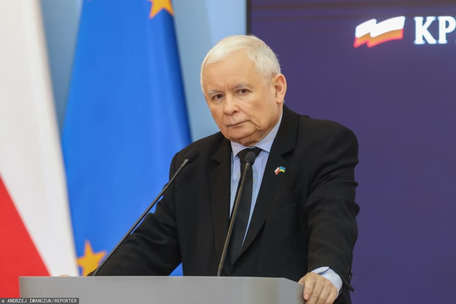Lawina komentarzy po decyzji Jarosława Kaczyńskiego. Prezes PiS zawiesił objazd po Polsce