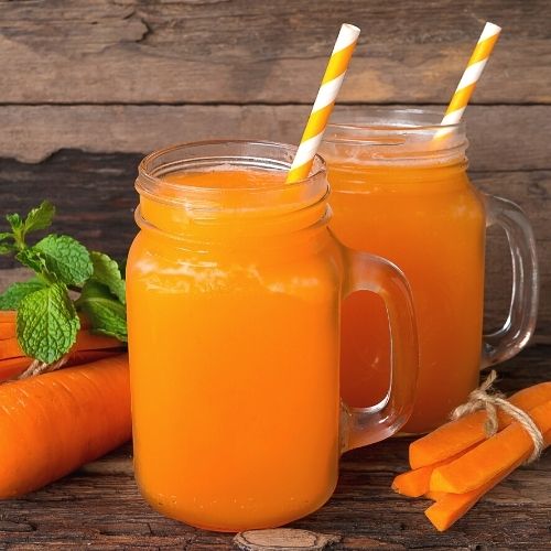 Pyszny i zdrowy sok marchewkowy