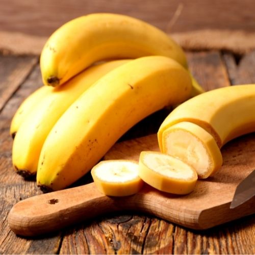 Pokrojone banany dobrze sprawdzają się w deserach