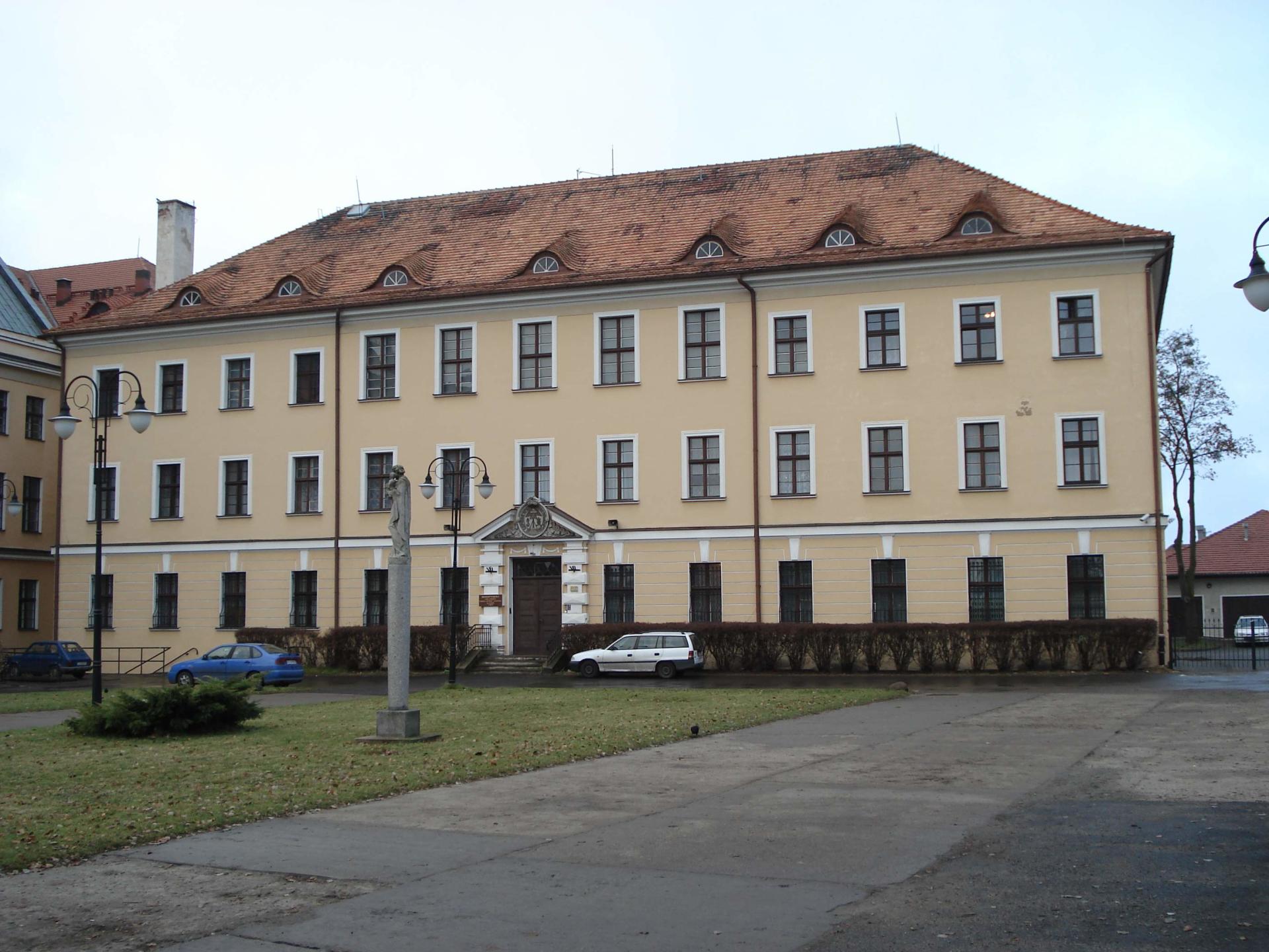 Toruń Bielany klasztor