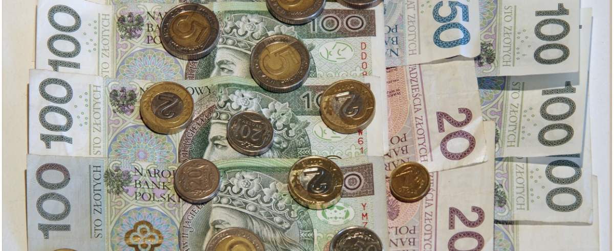 PHOTO: ZOFIA I MAREK BAZAK / EAST NEWS Pieniadze, banknoty i monety