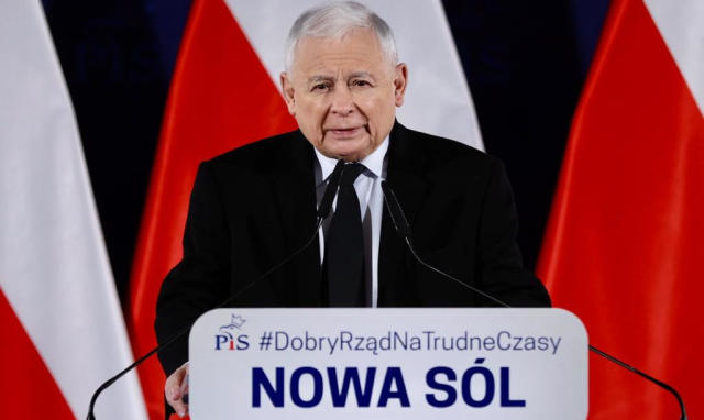 Jarosław Kaczyński jest nieugięty względem reparacji wojennych od Niemiec. 