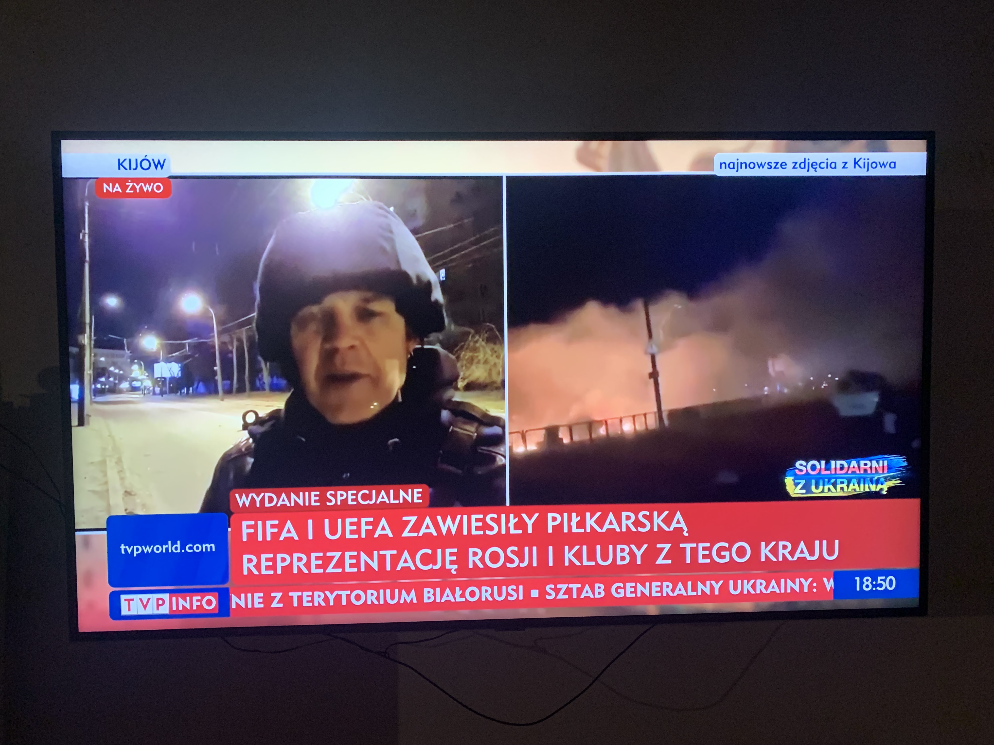 Korespondent TVP Info nadawał z ostrzeliwanego Kijowa