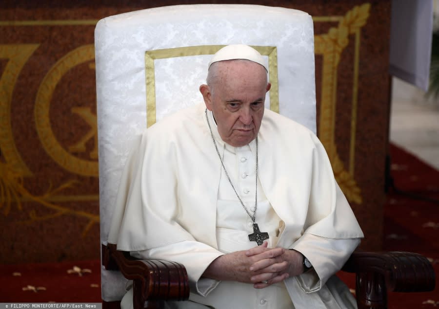 Stolica Apostolska przekazała fatalne wieści. Papież Franciszek nie weźmie udziału w pożegnaniu Elżbiety II