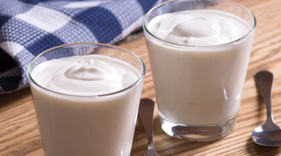 Jak własnoręcznie zrobić prawdziwy jogurt naturalny? Wyjaśniamy krok po kroku