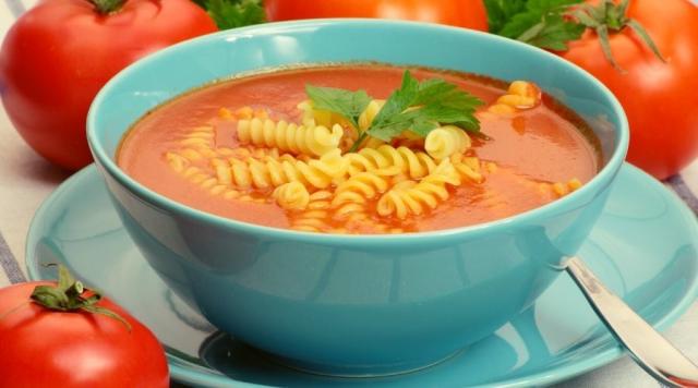 Błyskawiczna zupa pomidorowa 