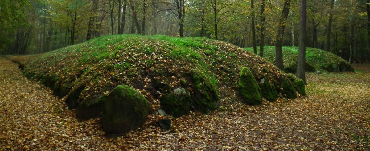 polska groby megalityczne