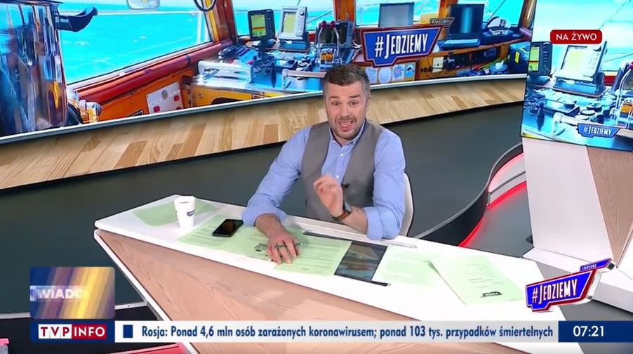 Michał Rachoń wyśmiał Adama Bodnara na antenie TVP Info.