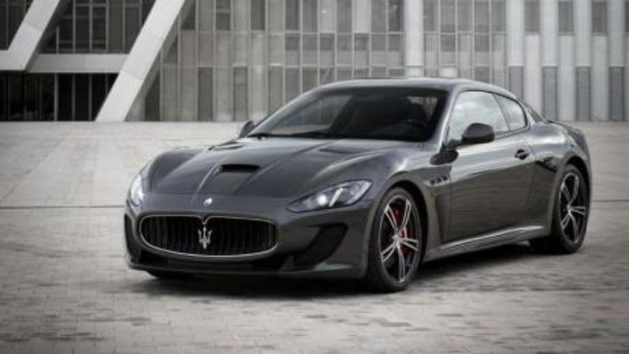 Maserati GranTurismo - od 600 tys. złotych. 460 KM, 4,7 s do 100 km/h, V-max 300 km/h