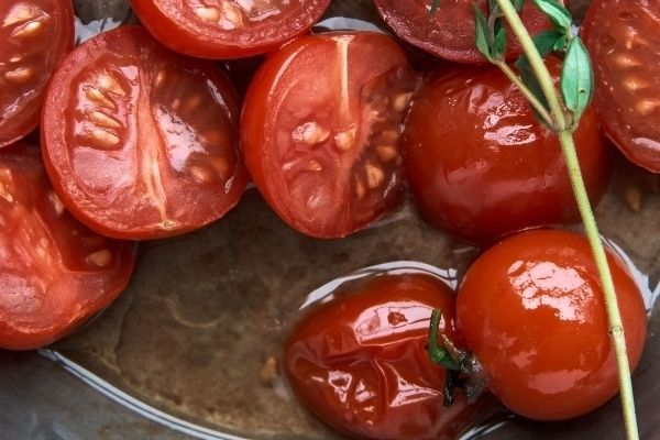 smażenie pomidorów