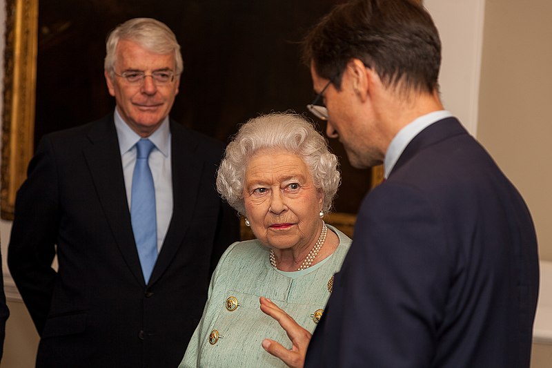 John Major i królowa Elżbieta II