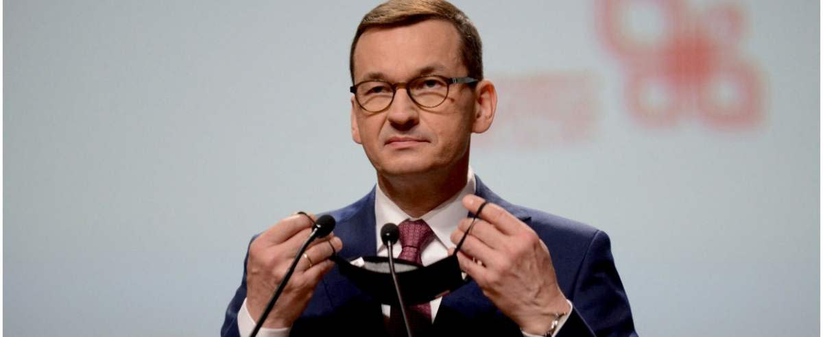 Poland's Prime Minister Mateusz Morawiecki speaks during a Visegrad Group (V4) meeting in Krakow, Poland, on February 17, 2021. - The Visegrad Group, an alliance between Poland, the Czech Republic, Slovakia and Hungary, celebrates its 30th anniversary. (Photo by BARTOSZ SIEDLIK / AFP)
