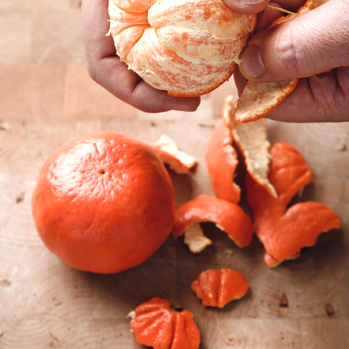 Skórki z mandarynki są idealne na syrop