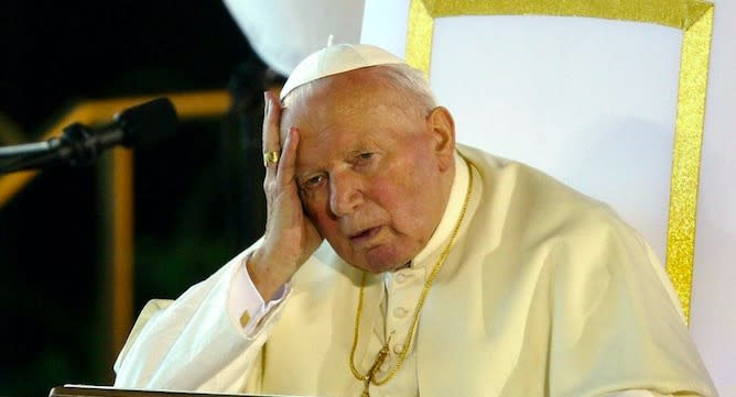 Spada wiara w niewinność Jana Pawła II