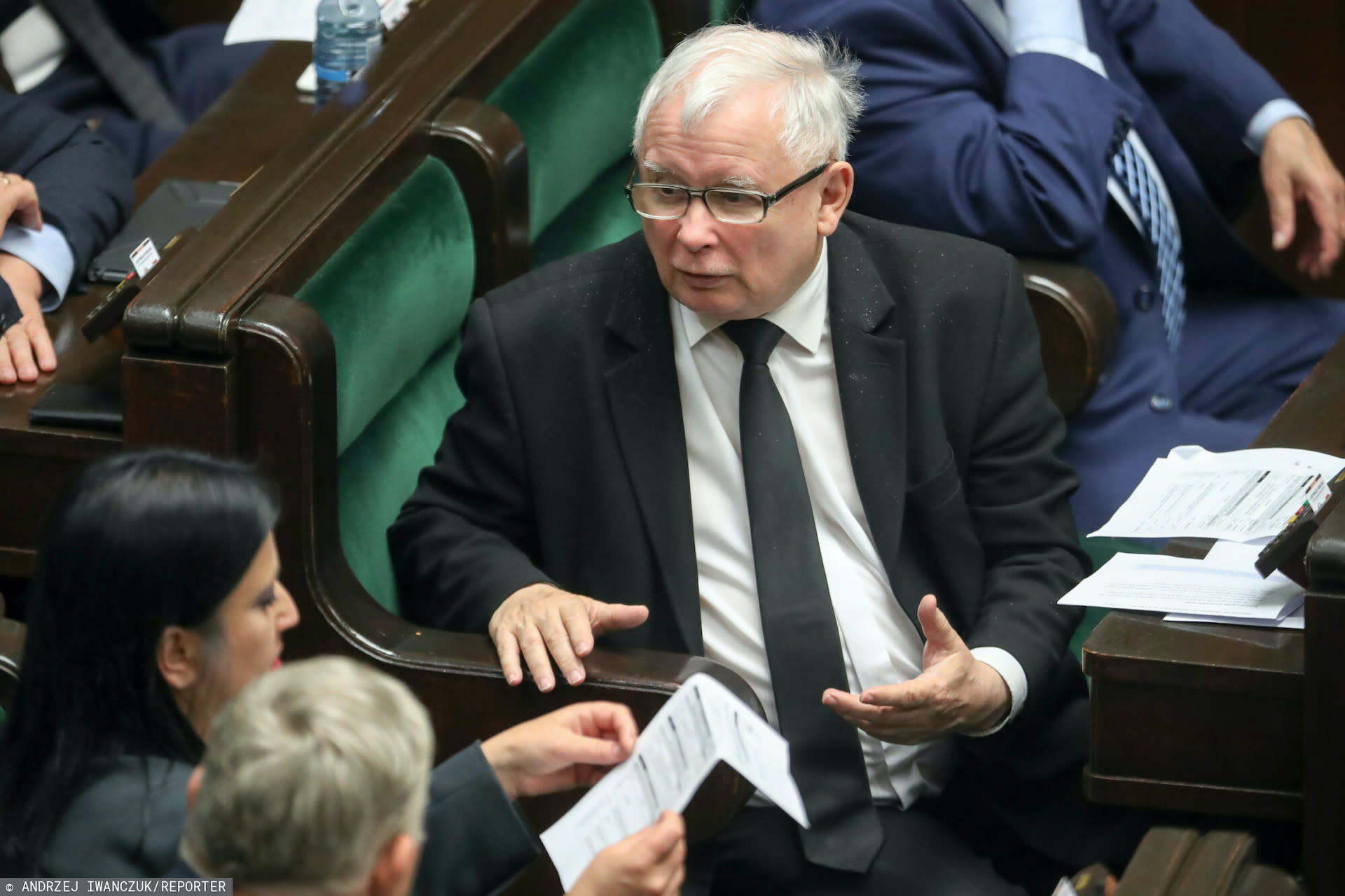 Jarosław Kaczyński ma problem, PiS słabszy z dnia na dzień, sondaż nie kłamie