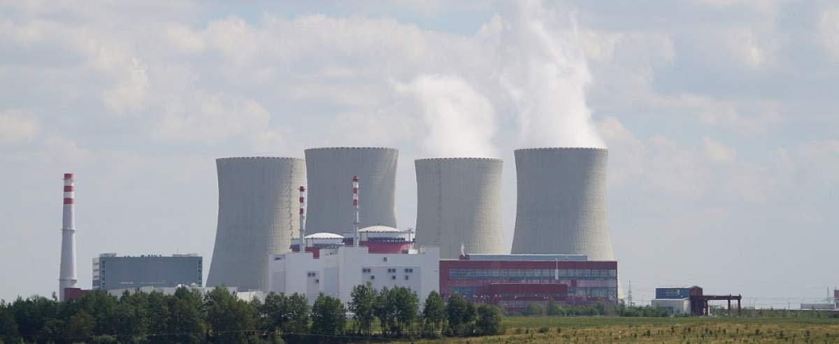 Francuzi pomogą w powstaniu elektrowni atomowej w Polsce