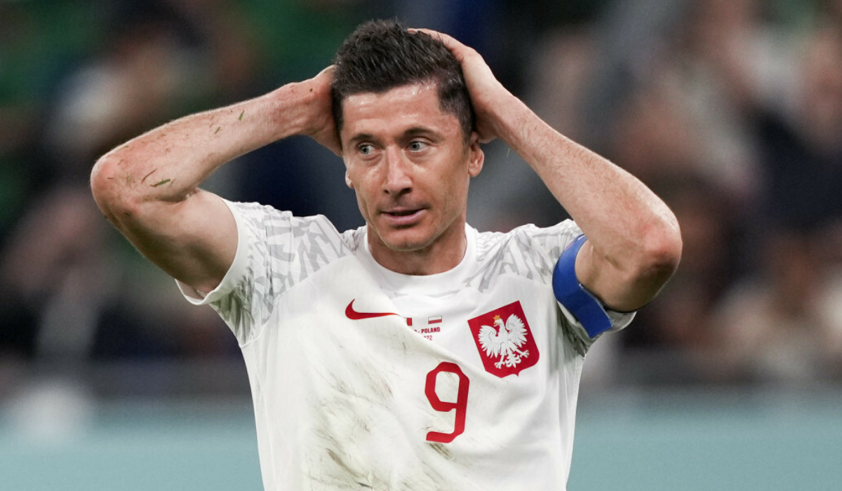 Robert Lewandowski, MŚ 2022 mecz Polska - Meksyk, fot. Li Gang/Xinhua News/East News