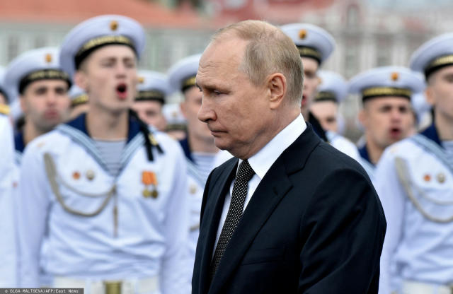 Władimir Putin podpisał dekret, chce potężniejszej armii