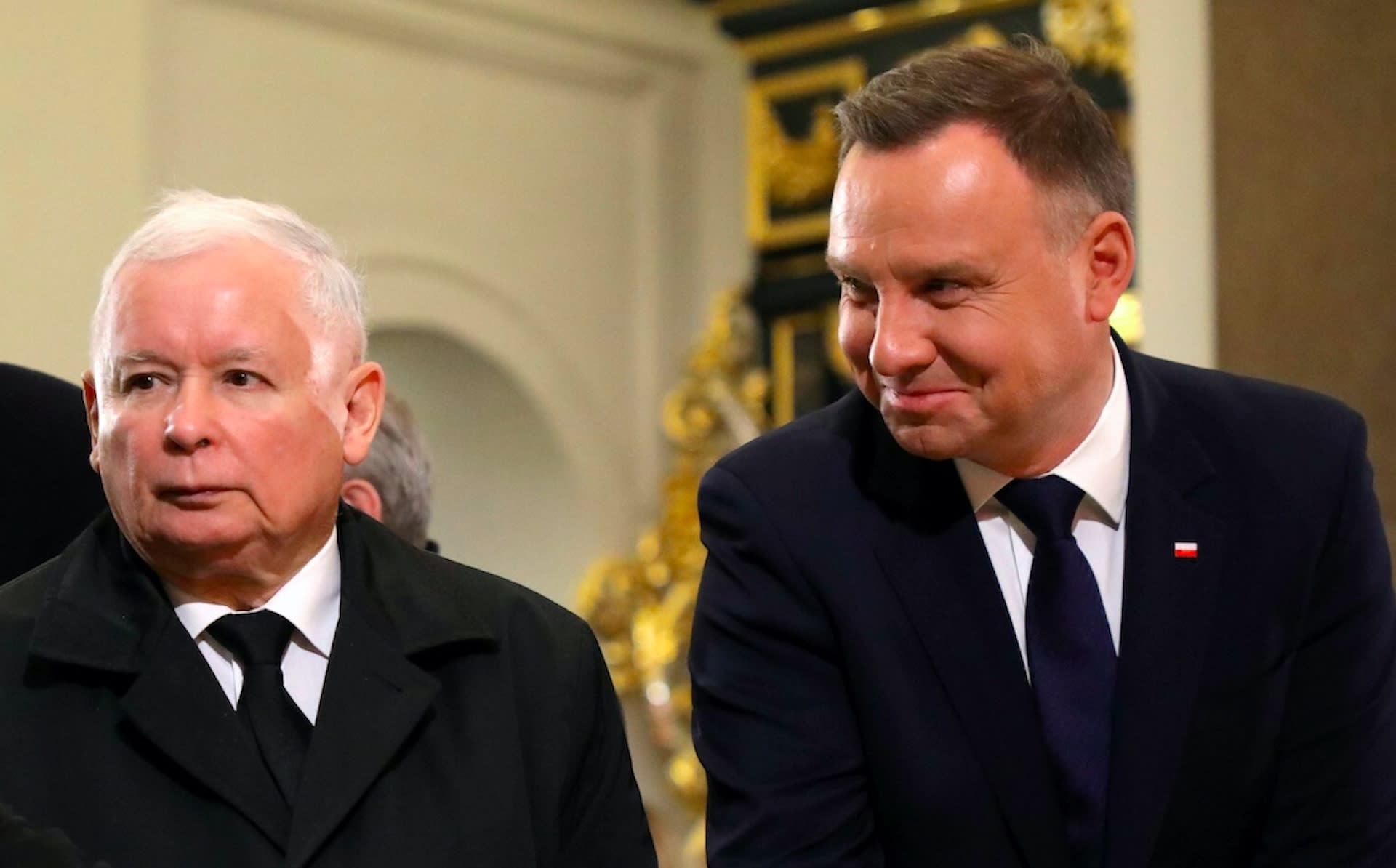 Andrzej Duda i Jarosław Kaczyński nie rozmawiali ze sobą od dawna, Polska może przez to stracić duże pieniądze